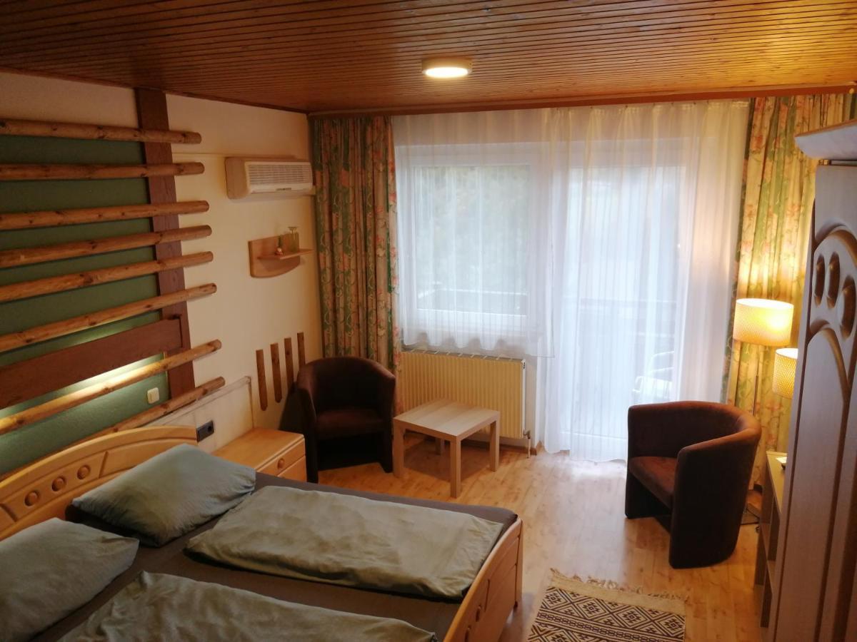 Pension Arkadenhof Fürstenfeld Dış mekan fotoğraf